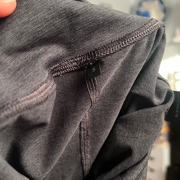 R6 Revival leggings. - Picture 4 of 4